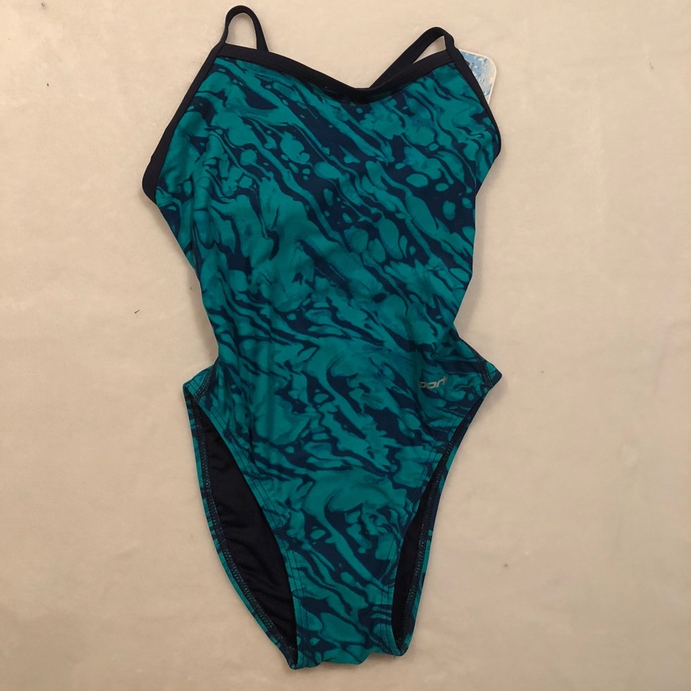 Women’s bathing suit (swimmers)